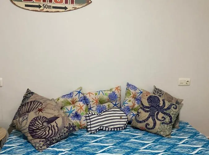 Tejita By The Pool, 2min Walk To Sea Apartment *